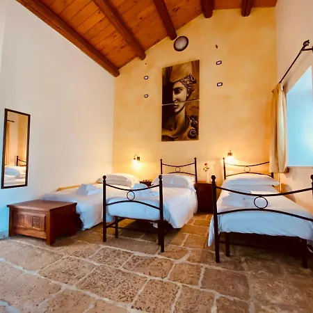 Mastro Vanni - Urban Masseria Landhaus Ragusa