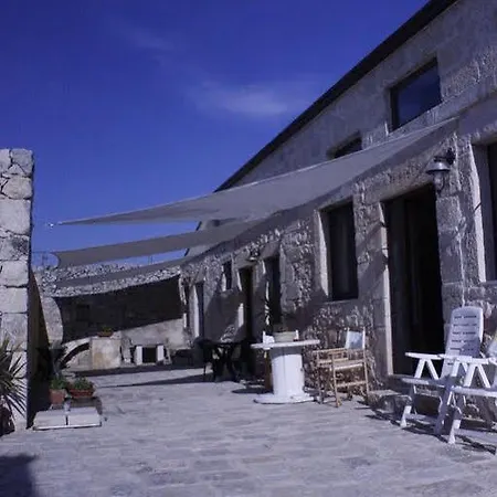 Mastro Vanni - Urban Masseria * Ragusa